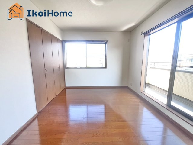 神戸市西区水谷2丁目　中古戸建の子供部屋|●年中無休：当日予約可●オプションでより一層フローリング強くする10年保証のコーティングもご用意	
