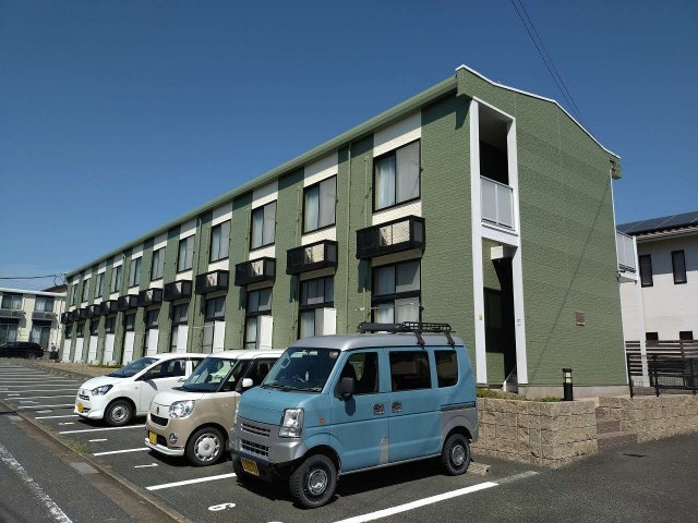 レオパレス立田の杜の外観|外はこのようになっています