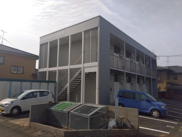 レオパレスエルム