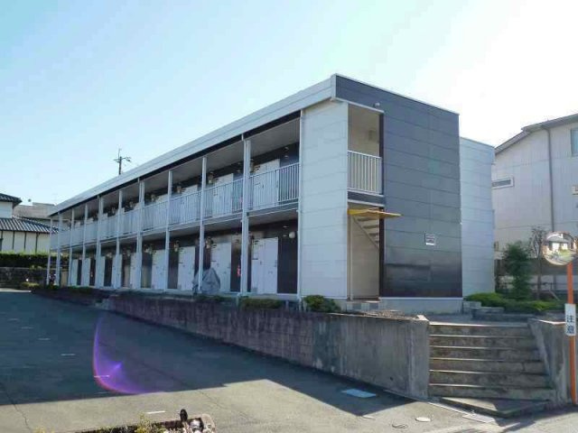 レオパレスフローラル合志館の外観|落ち着いた雰囲気の外観です