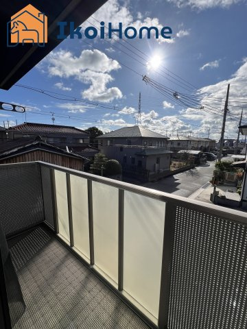 神戸市西区水谷2丁目　中古のバルコニー|●年中無休：当日予約可●バルコニーが広くたくさん干せ、屋根があり小雨程度なら濡れず安心です