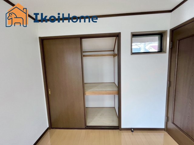 神戸市西区樫野台３丁目　中古戸建　リフォ完の収納|【ホームページに現地動画掲載中】●年中無休：当日予約可●収納が多く季節ものの家電も収納できます。