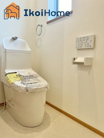 神戸市西区春日台５丁目　中古一戸建のトイレ|【ホームページに現地動画掲載中】●年中無休：当日予約可●1階ウォッシュレット付のお手洗い。