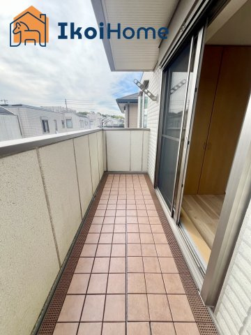 神戸市西区春日台５丁目　中古一戸建のバルコニー|【ホームページに現地動画掲載中】●年中無休：当日予約可●大手一流ハウスメーカーが建ち並ぶ閑静な住宅街