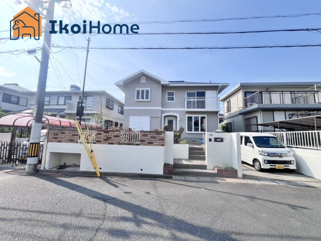 神戸市西区狩場台2丁目　中古戸建の周辺|●資料・カタログのご請求無料●　狩場台小学校までは徒歩6分、櫨谷中学校までは徒歩8分。			
