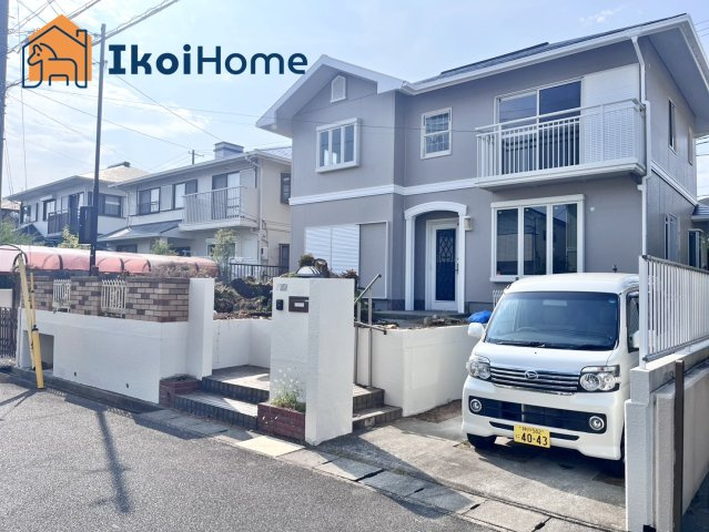 神戸市西区狩場台2丁目　中古戸建の駐車場|●年中無休：見学時間9:00～20:00・当日予約可●駐車場は1台広々になります。