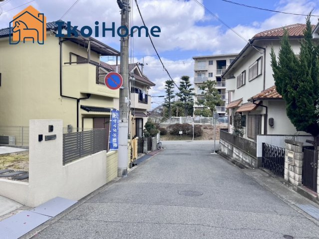 神戸市西区王塚台　中古戸建　リフォ完のエントランス|【ホームページに現地動画掲載中】●年中無休：当日予約可●物件・当店の最寄駅まで無料送迎します！