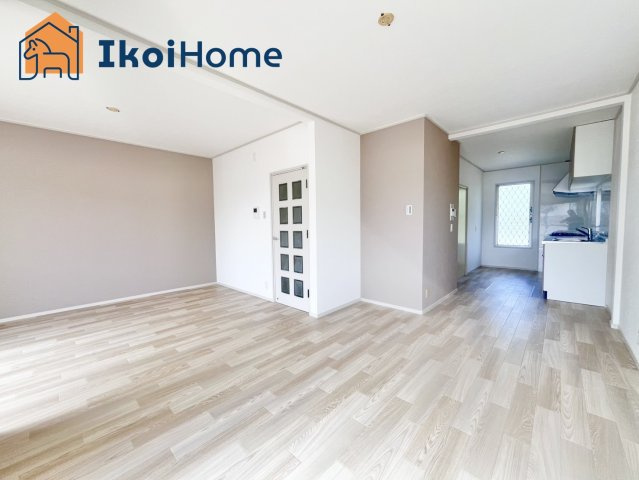 神戸市西区春日台2丁目　中古戸建の内装|【ホームページに現地動画掲載中】●年中無休：当日予約可●オプションでフローリング強化コーティング有