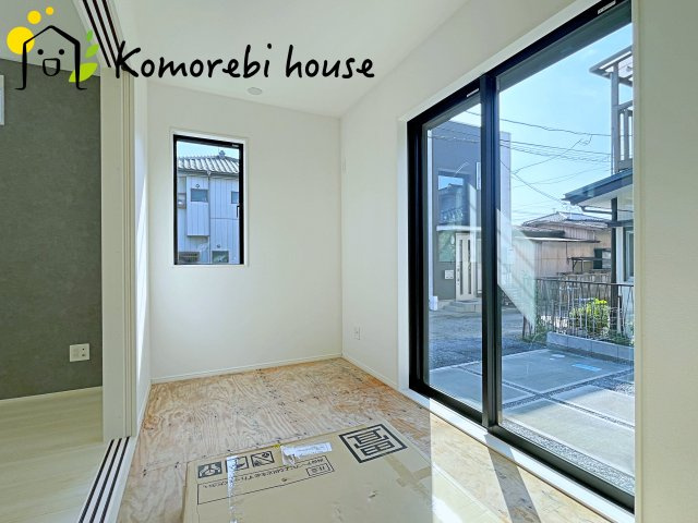 桶川市末広　6期　新築一戸建て　グラファーレ　01の和室|和室があると、家にあたたかい雰囲気が生まれます
