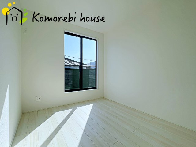 桶川市末広　6期　新築一戸建て　グラファーレ　01の洋室|コンパクトで使いやすい洋室です