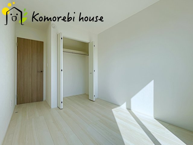 桶川市末広　6期　新築一戸建て　グラファーレ　01の収納|大きなスペースがあり、収納には困りません