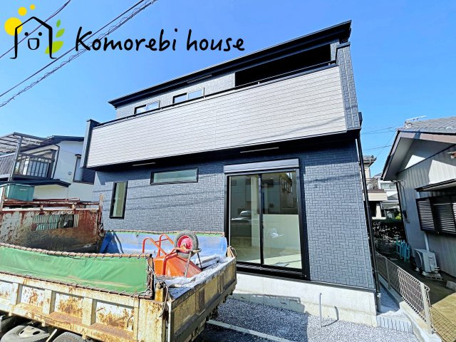 桶川市末広　6期　新築一戸建て　グラファーレ　01の外観|建物外観を気になさる方へ、見た目の良い物件です