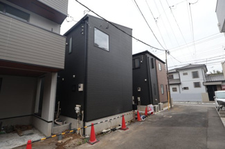 【外観】 | 撮影日 2025年10月14日 14:15 曇り