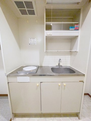 【キッチン】 | カーサヒルサイドC | ※同建物ほかのお部屋の写真です。