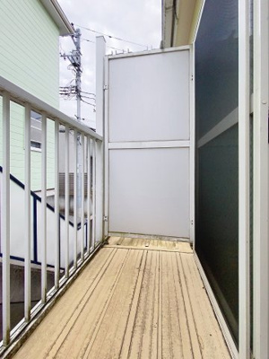 【バルコニー】 | カーサヒルサイドC | ※同建物ほかのお部屋の写真です。