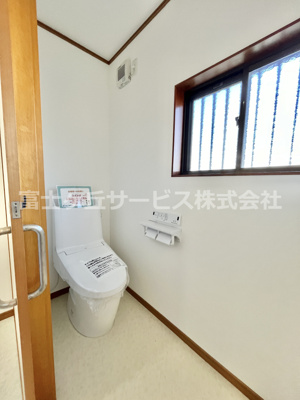 【トイレ】 | 袋井市新池 中古戸建て | トイレも気になるポイント