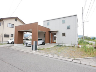 【外観】 | 南アルプス市藤田 平成23年築オール電化中古住宅 北西角地