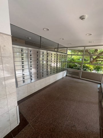 野村三好ケ丘ヒルズ壱番館のロビー