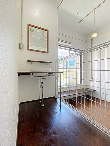 Ｃｈｏｕ　Ｃｈｏｕ一社の洗面所|脱衣スペースもあります