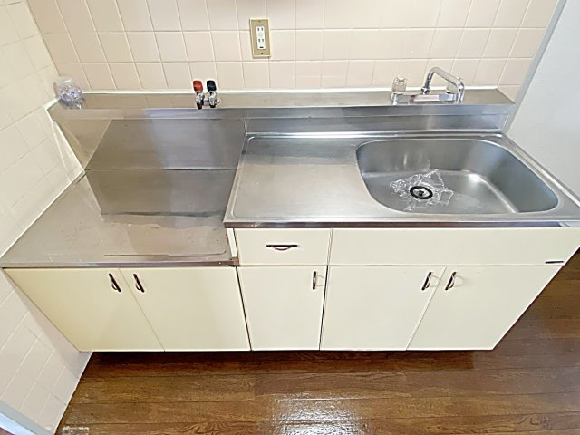 アモール高針のキッチン|コンパクトなキッチンで掃除もラクラク