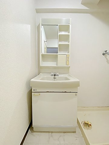 アモール高針の独立洗面台|独立洗面台、朝の身支度には欠かせません