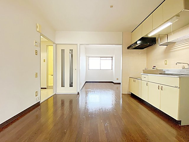 アモール高針の居間・リビング|ゆったり過ごせるリビングです