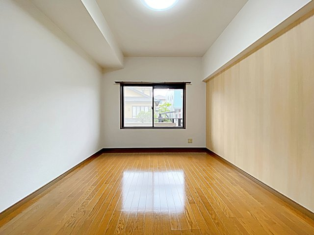 グランモール一社の居間・リビング|使いやすいリビングです