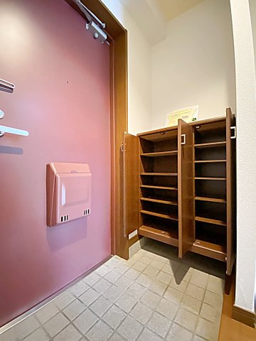 グランモール一社の収納|こまごまとしたものを収納できそうですね