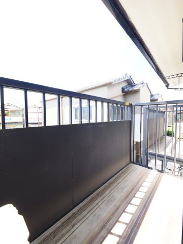 スバル神田のバルコニー