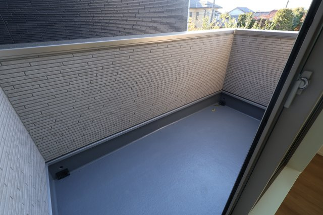 《仲介手数料無料》南区大字太田窪2610-4新築一戸建てミラスモのバルコニー|撮影日 2025年11月19日 14:30 晴れ