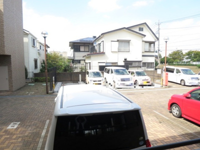 【駐車場】 | アバンドーネ高橋 | 駐車場