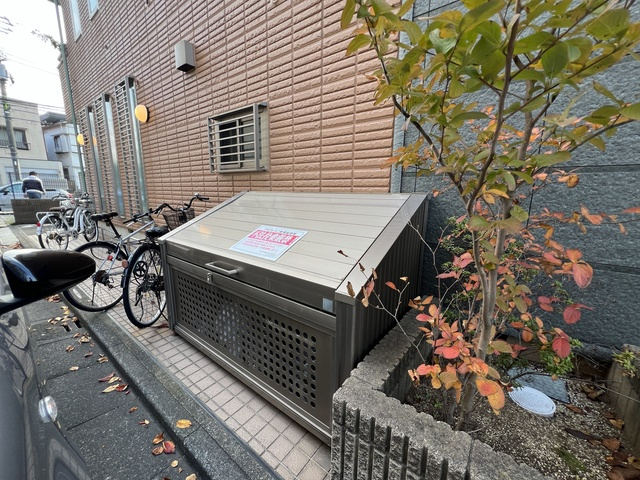 プログレス三軒茶屋のその他共用部分|★敷地内ゴミストッカー★