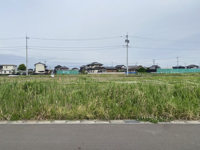 金田西売地の外観