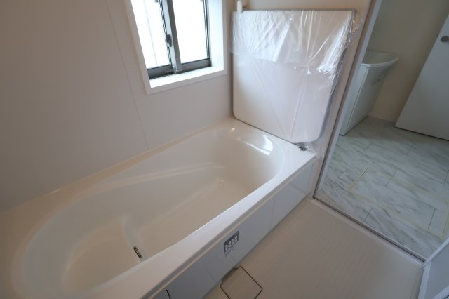 《仲介手数料無料》緑区大字三室615-1(K号棟)新築一戸建てハートフルタウンの浴室