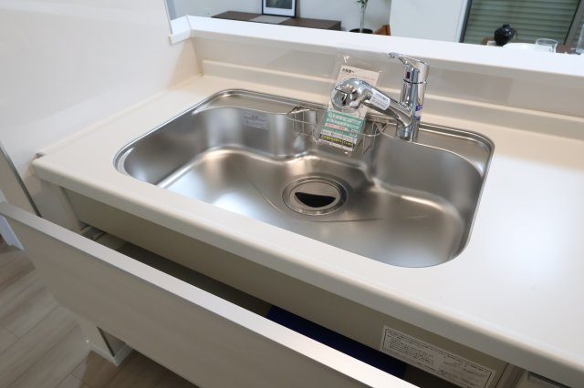 《仲介手数料無料》緑区大字三室615-1(K号棟)新築一戸建てハートフルタウンのキッチン