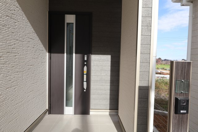 《仲介手数料無料》緑区大字三室615-1(K号棟)新築一戸建てハートフルタウンの玄関