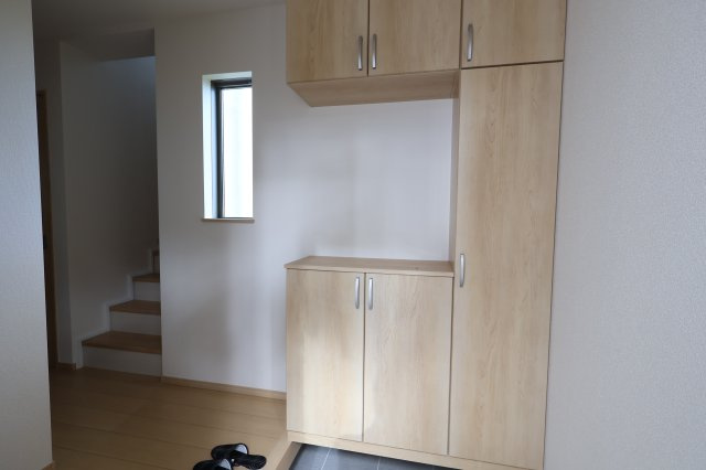 《仲介手数料無料》緑区大字三室615-1新築一戸建てハートフルタウンの玄関