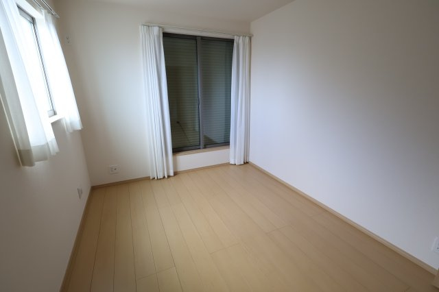 《仲介手数料無料》緑区大字三室615-1新築一戸建てハートフルタウンの洋室