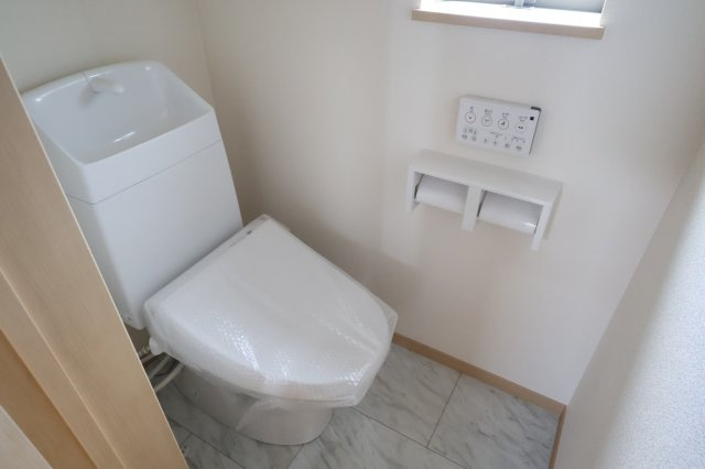 《仲介手数料無料》緑区大字三室615-1新築一戸建てハートフルタウンのトイレ