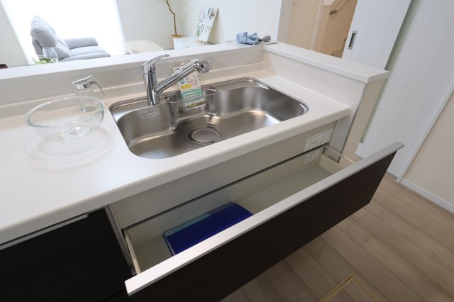 《仲介手数料無料》緑区大字三室615-1(M号棟)新築一戸建てハートフルタウンのキッチン|撮影日 2025年11月11日 14:00 曇り