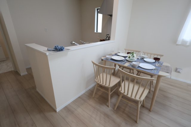 《仲介手数料無料》緑区大字三室615-1(M号棟)新築一戸建てハートフルタウンのキッチン|撮影日 2025年11月11日 14:00 曇り