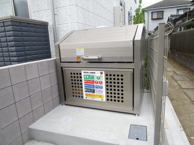 フローリア江戸川のその他共用部分|★入居者専用ゴミストッカー★