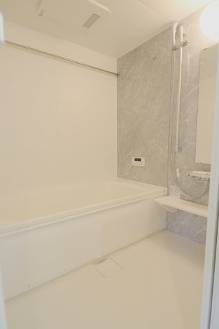 クレール鳥の浴室