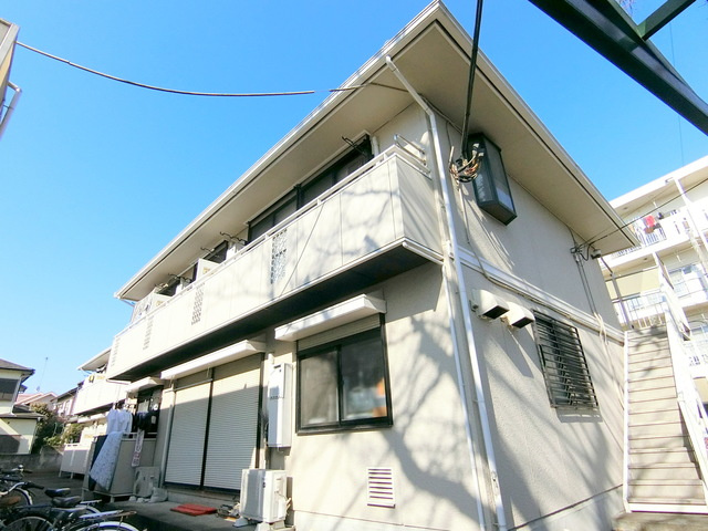 レミントン　テラス　Bの外観