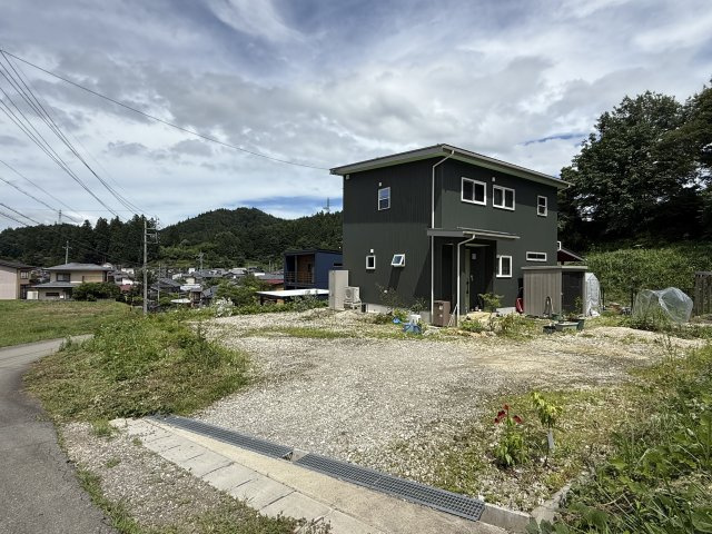 7/28新規　戸建　高山市江名子町2650万の外観