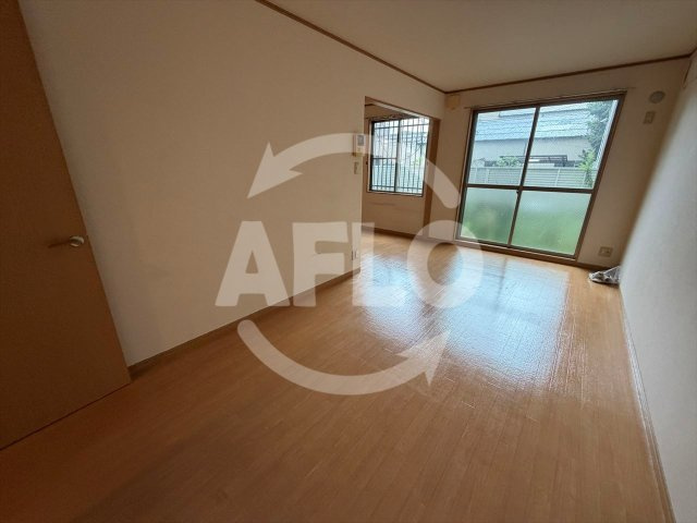 グランパルク　Ａ　放出小学校区の居間・リビング|グランパルク　Ａ　リビング