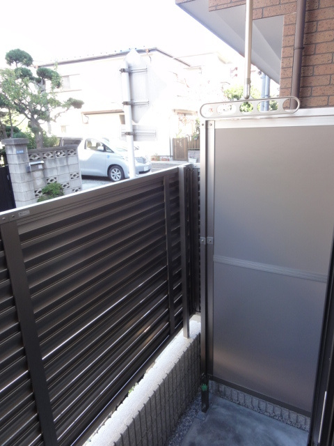 グランキ大森の展望|テラスのフェンスも高めで目線も気になりにくいです