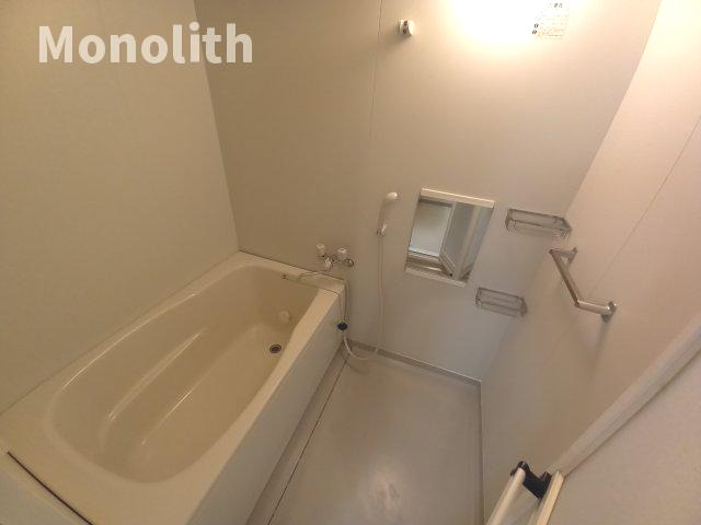 ソレアードの浴室