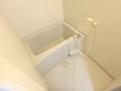 【浴室】 | カスタム加島Ⅱ | ゆったり過ごせるお風呂です
