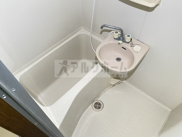 シャルムコートの浴室